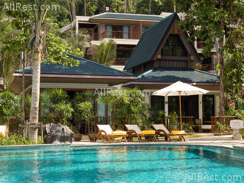 Centara Grand Beach Resort & Villas 4